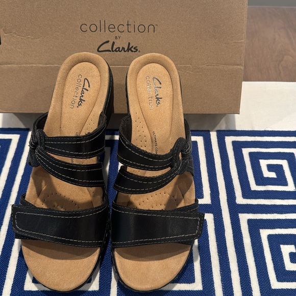 Clarks Merliah Coral black leather slide on sandal size 8M - Picture 5 of 8